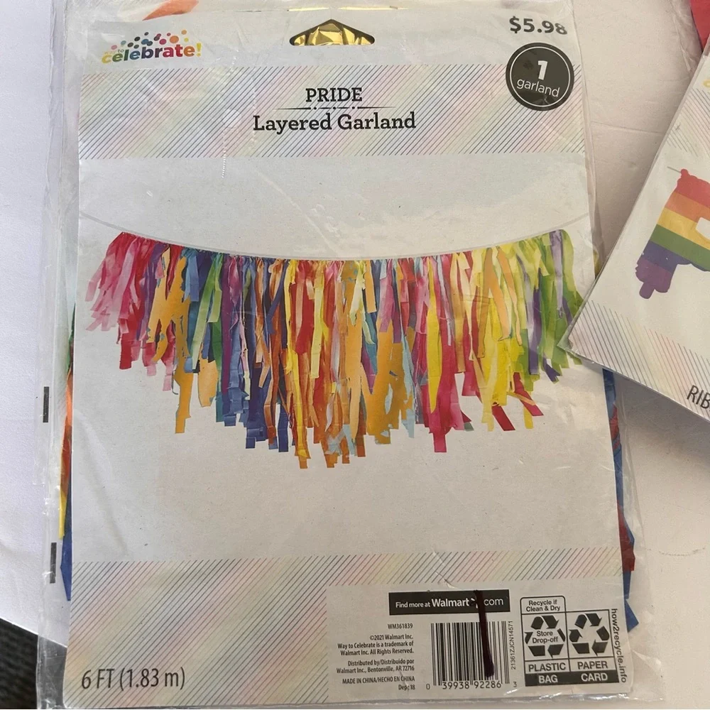 PRIDE DECORATIONS BUNDLE NWT